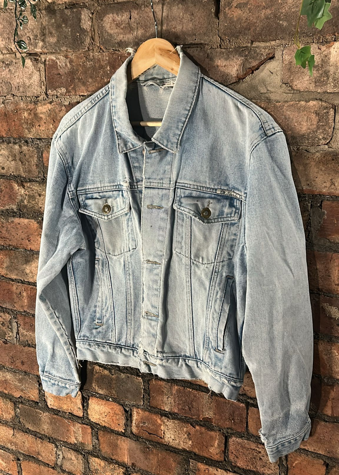 Nebraska Light wash denim jacket