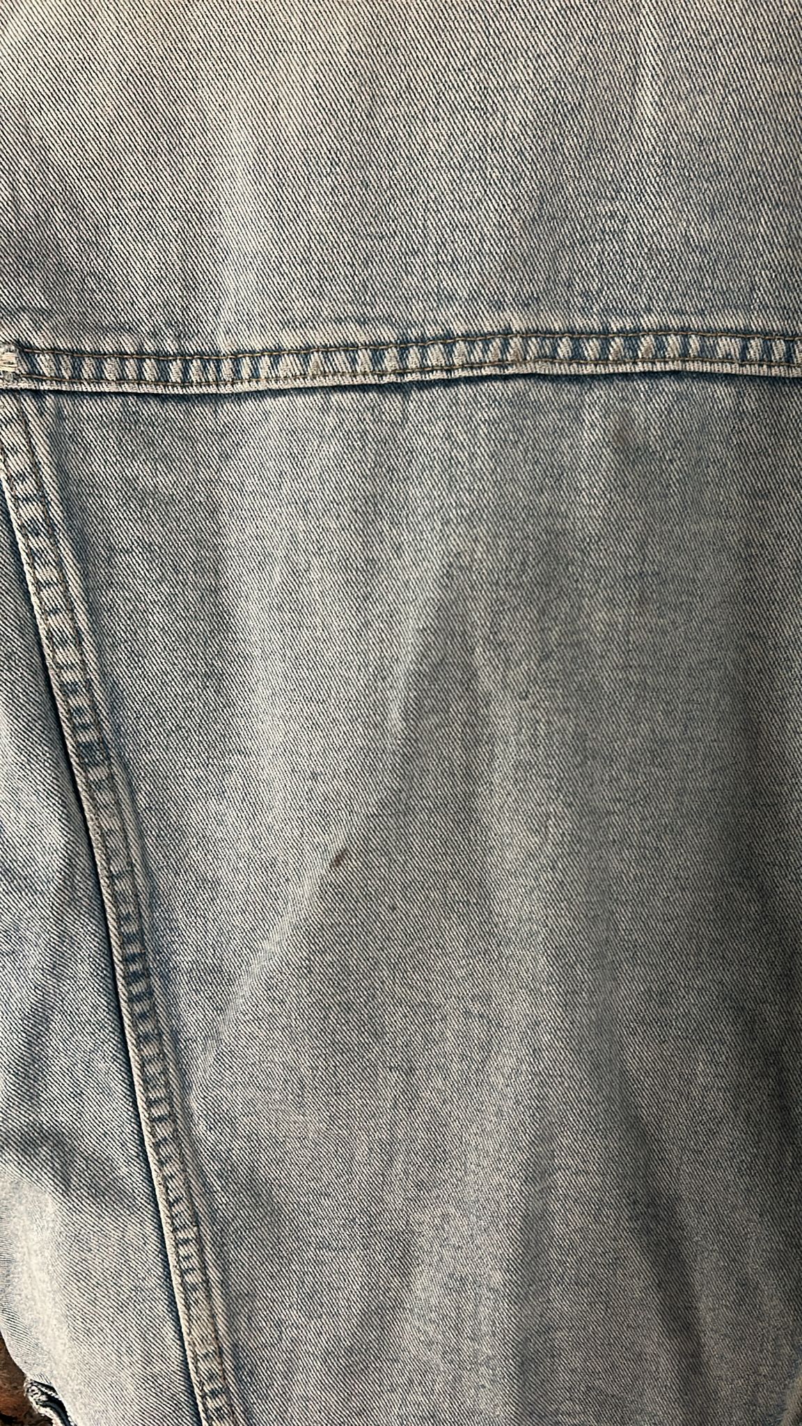 Nebraska Light wash denim jacket