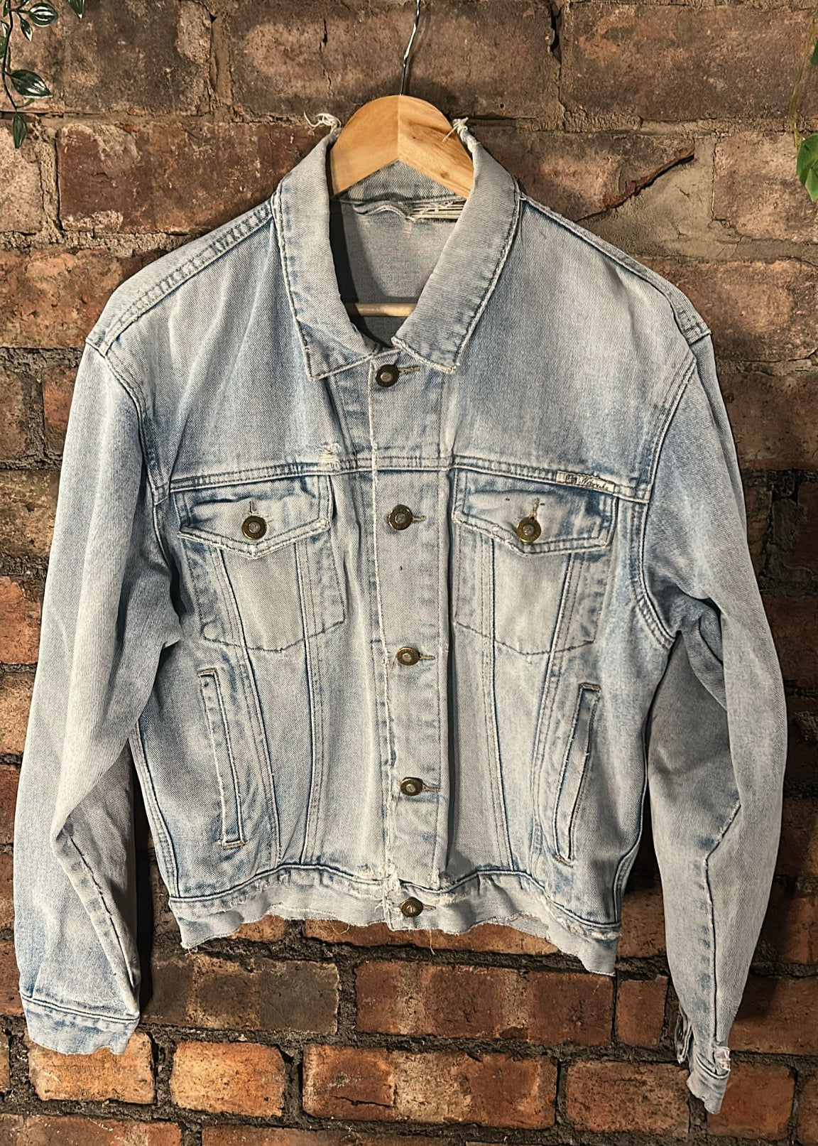 Nebraska Light wash denim jacket