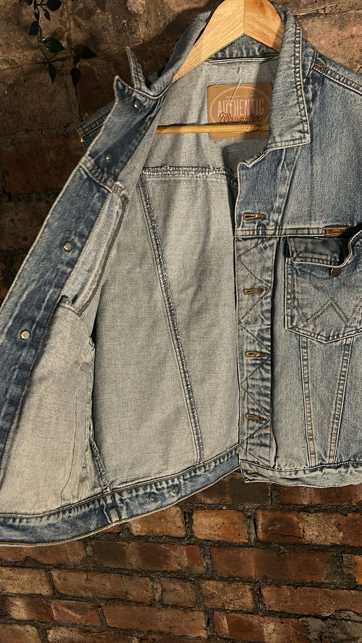 Wrangler sleeveless denim jacket